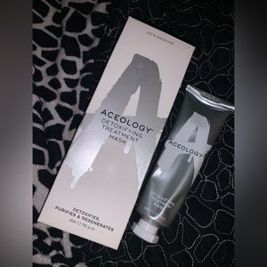ACEOLOGY Detoxing Treatment Mask